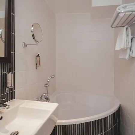 Brittany Hotell Paris