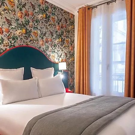 Hotel Brittany 4*
