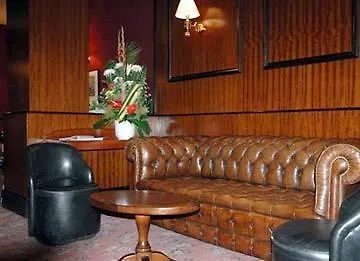 Otel Brittany 3*