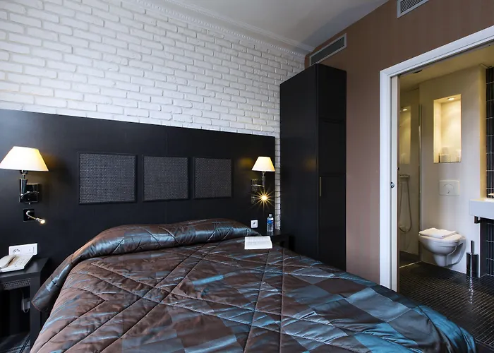 Hotel Brittany 4*