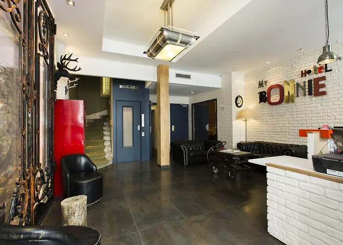 Hotel Brittany 4*