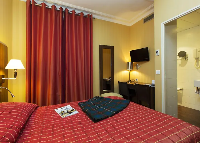 Hotel Brittany 4*