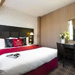 Hotel Brittany París