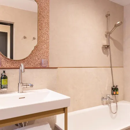 Hotel Brittany Paris